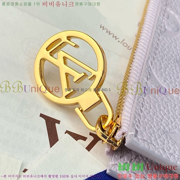 #���̺��� ī������ �ι� ī�� Ȧ�� M25700-101