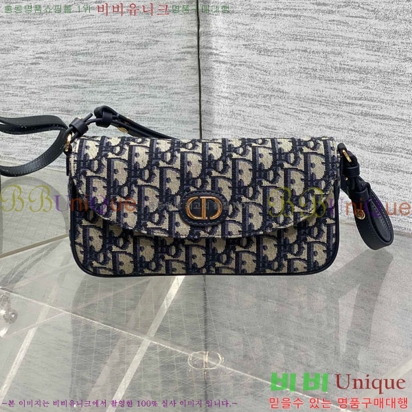 #��� 30 ������ ������ũ WOC �̴� ũ�ν��� S4306-1