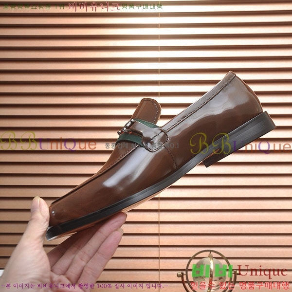 ���� ���� ���� G0777736