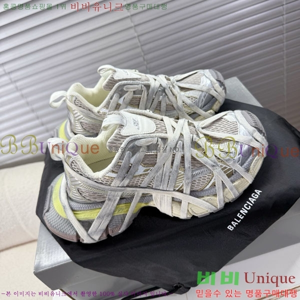 �߷��þư� 3XL Ʈ���̳� ����Ŀ�� BLA356602-16