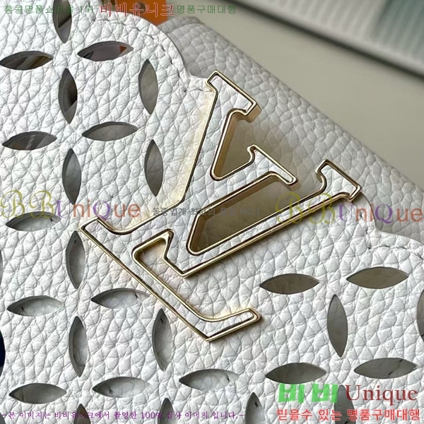 #���̺��� īǶ�� �̴� M25497-101