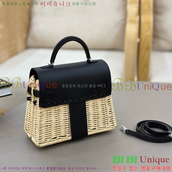 #�����޽� ��ũ�� �̸� 20 H305771-106 (����ǰ)