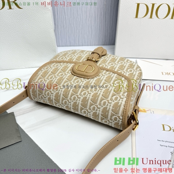 #��� �ٺ�� BOBBY �̵�� M9337-1001