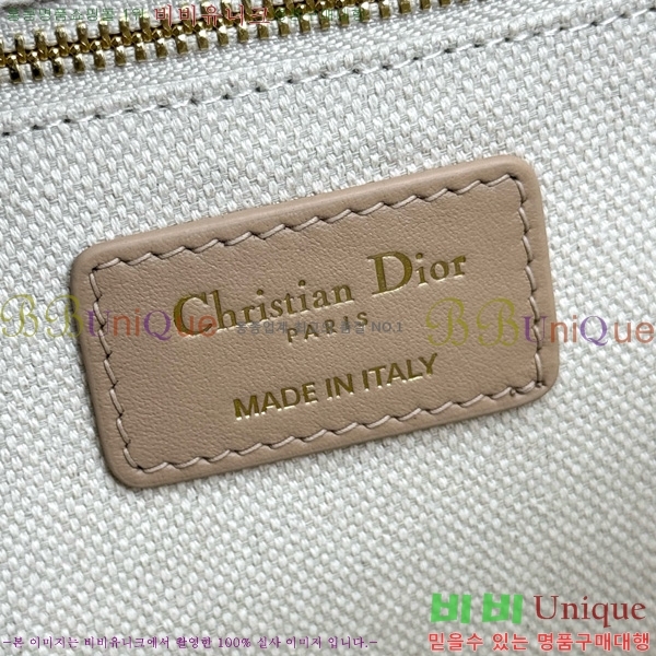 #��� 30 ������ ü�ι� M9208-1001