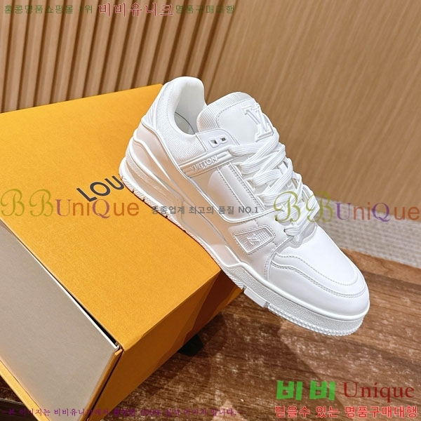 ���̺��� 𝐋-𝐓𝐑𝐀𝐈𝐍𝐄𝐑 ����Ŀ�� �������� L201990-10