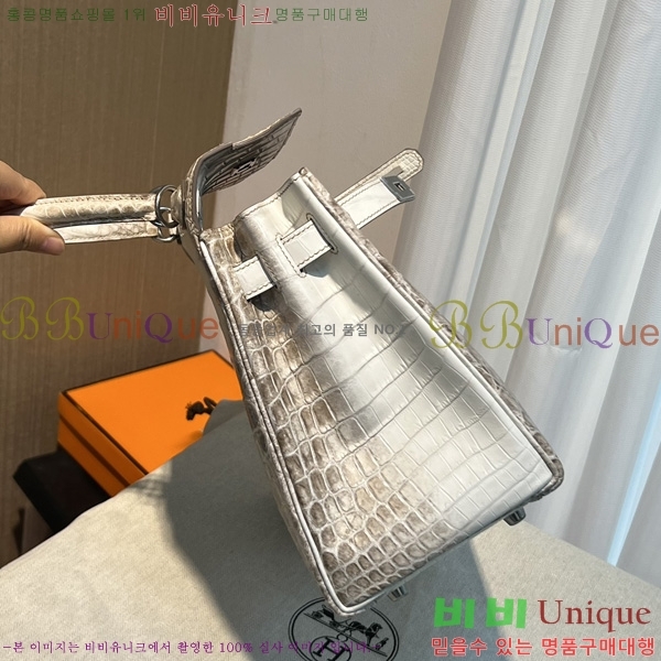 #�����޽� ������� �̸��� 28CM H30550-100 (����ǰ)