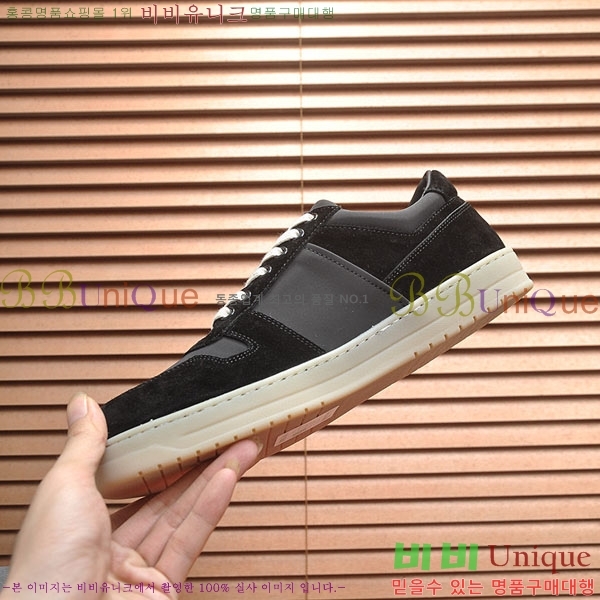 ���� ����� ����Ŀ�� LR98890