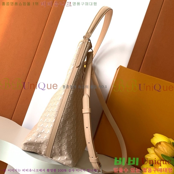 #���̳� ȣ���� M8120-104