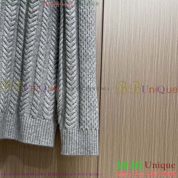 ���� ��**�Ƴ� ������ LP9702