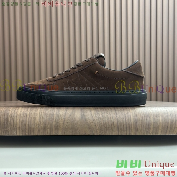 ���� ��**�� ����Ŀ�� MO286904-5