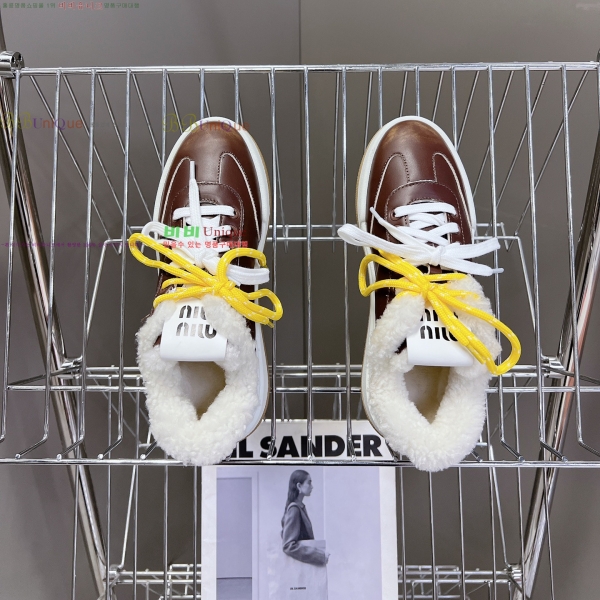 ���� �̿�̿� �þ �� ����Ŀ�� 36MU25101611-5