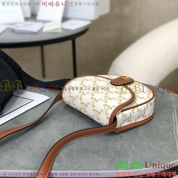 # Ʈ ̴ ü ũν 196702-1002