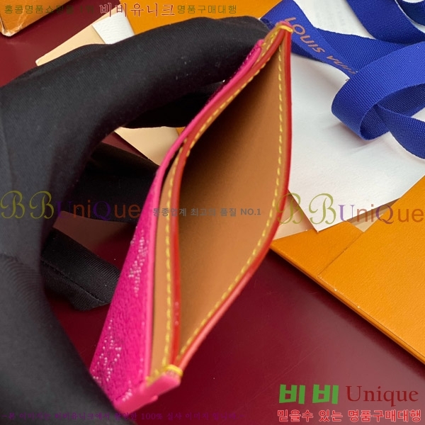 #���̺��� ī�� Ȧ�� M27115-102