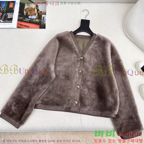 ���� �ο��� �þ �� ���� LWE3242340-4