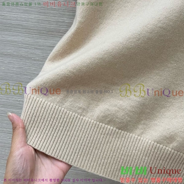 ���� �̿�̿� ���� Ƽ���� MU1234042-4