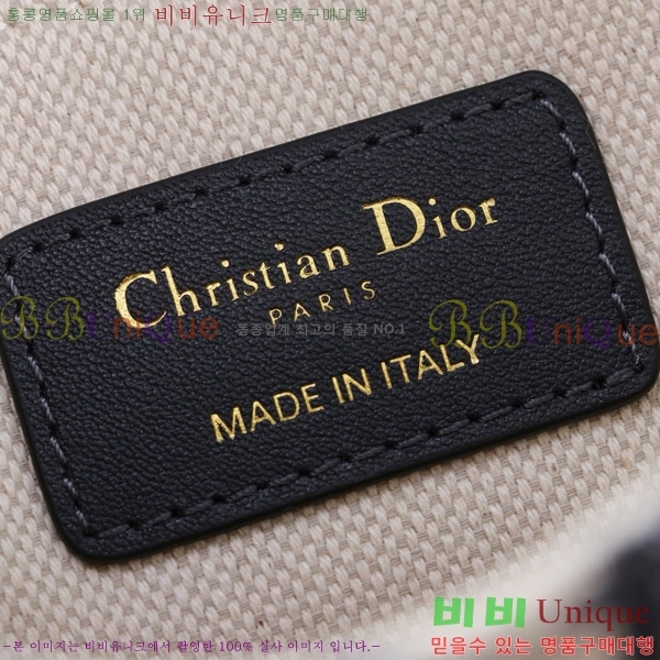 #��� �ٺ�� BOBBY �̵�� M9337-102