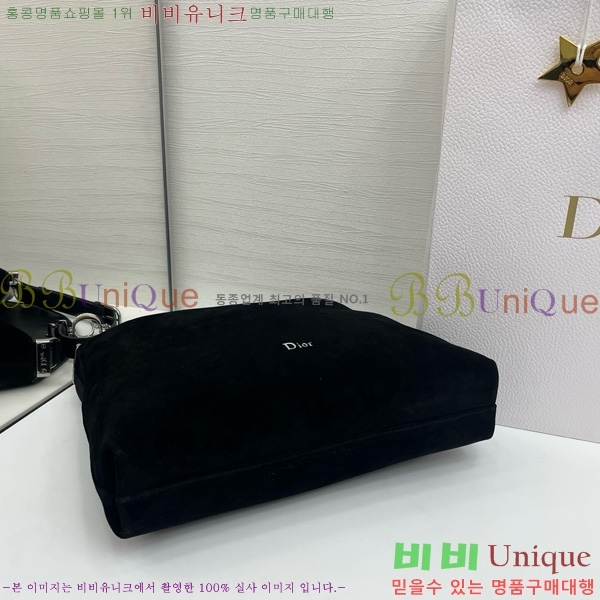 #��� ���ʼ� �ش��� JONATHAN ANDERSON ȣ���� M856325-1