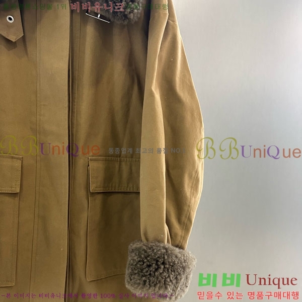 ���� ��**�� �ٿ� �е� MAX324301-6