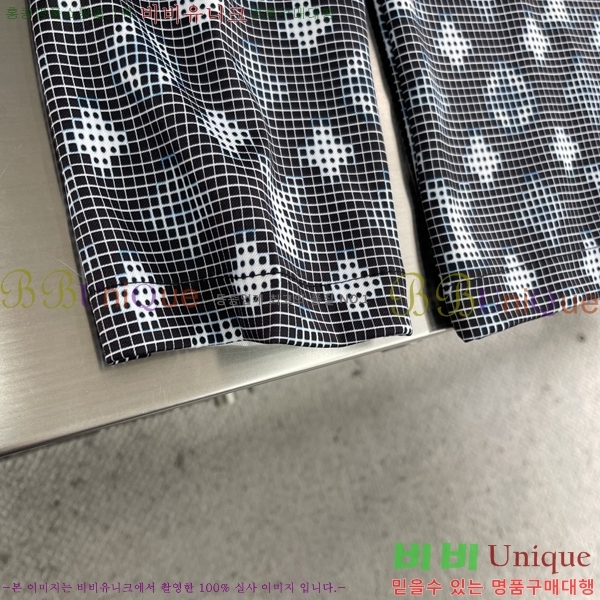 ���� ���̺��� ���� Ƽ���� LV536742