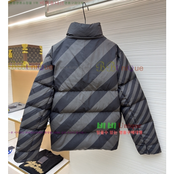  * ĵ ٿ  е 56FD251183-1