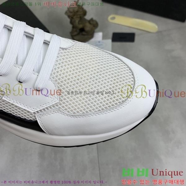 ���� ����� ����Ŀ�� LR98901-4