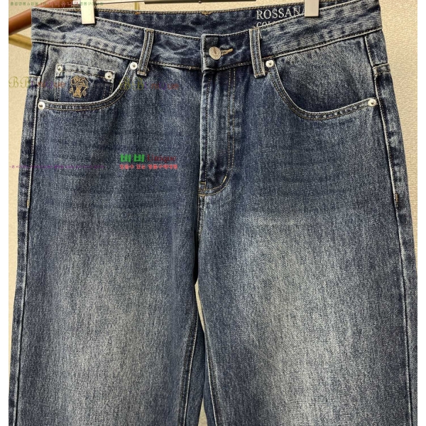 ���� ���ڷ� ��ġ�ڸ� û���� BC2547286