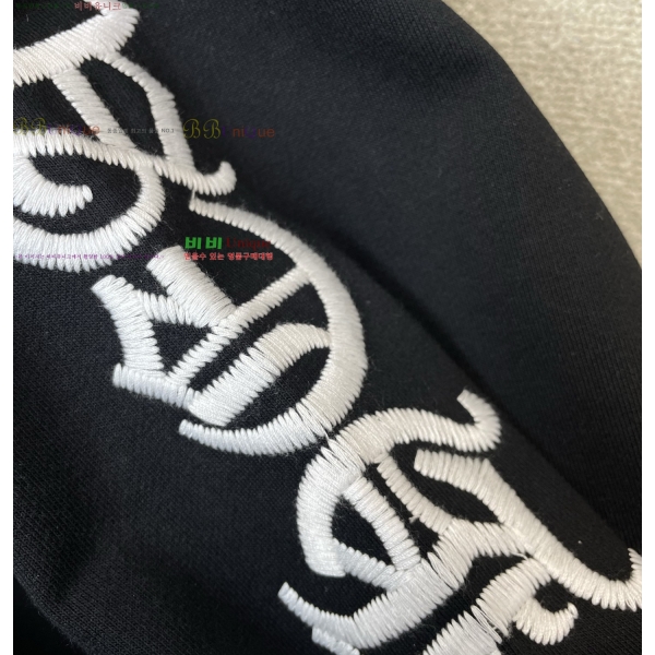 ���� ũ������ �ĵ�Ƽ CK715283