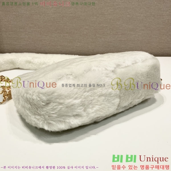 #����� �ﰢ�ΰ� ȣ���� �̴� 1BC204-801