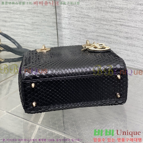 #��� ���̵�� ���� M0531-706