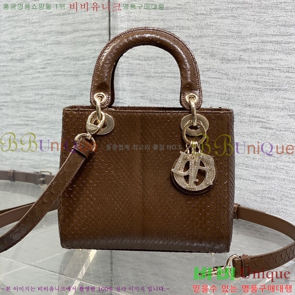 #��� ���̵�� ���� M0531-703