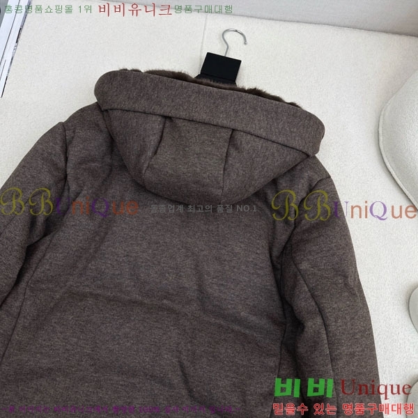 ���� �η�**�� �ٿ� �е� LP334577-9