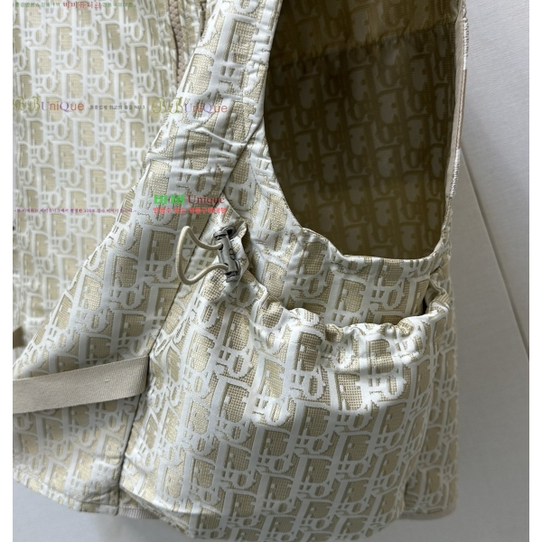 ���� ��* ĳ�־� �ĵ� ���� 37DR25122617-1