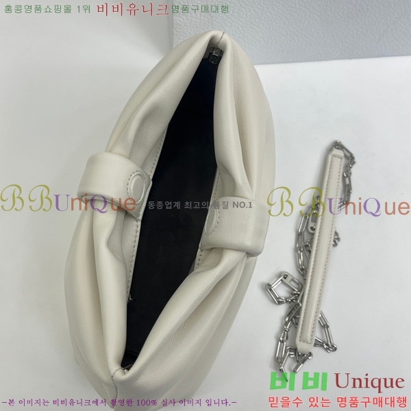 #��� ����� ���� M0715-122