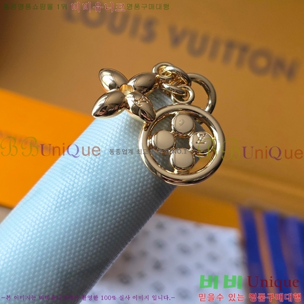 #���̺��� �� ���� ���� M27679-102