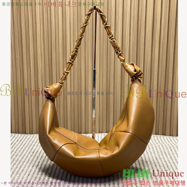 #���ζ� �Ƹ����� ȣ���� 862210-206