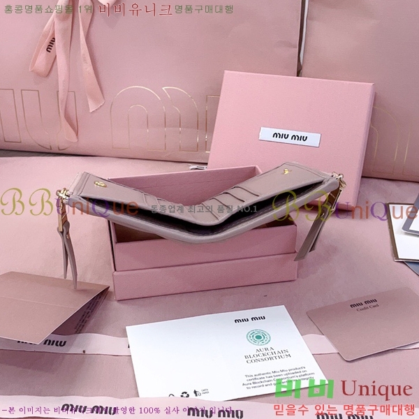 #�̿�̿� ���׶�� ������ 5MV017-203