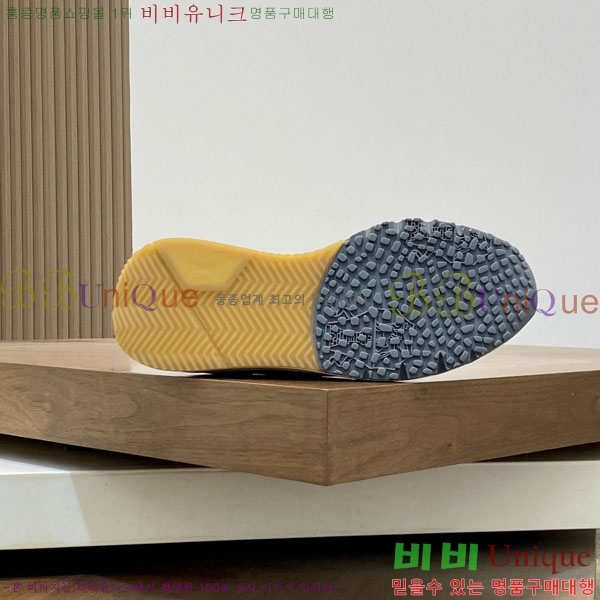 ���ڷ� ��ġ�ڸ� ����Ŀ�� BC577822-2