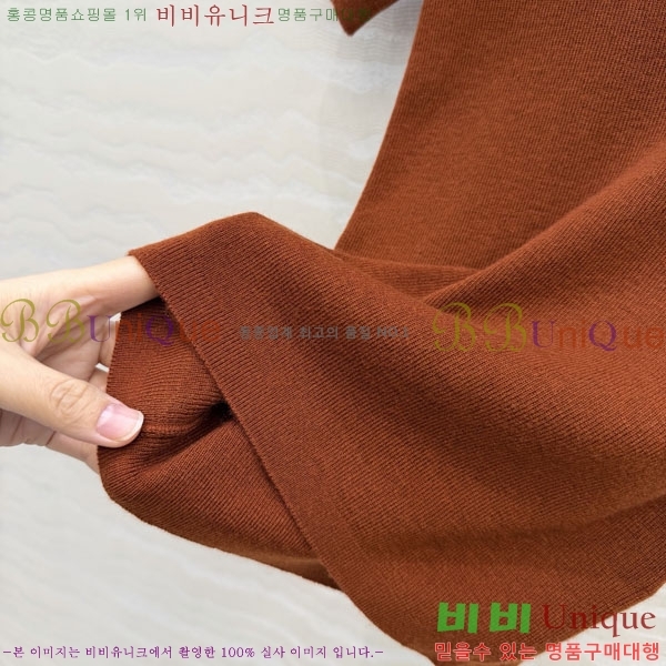 ���� �̿�̿� ���� Ƽ���� MU233023-10