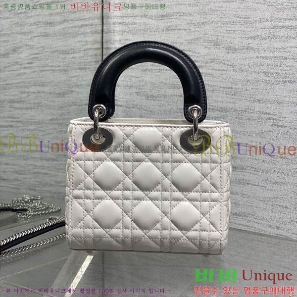 #��� ���� ���̵� ��� ü�� �� �̴� M0505-601