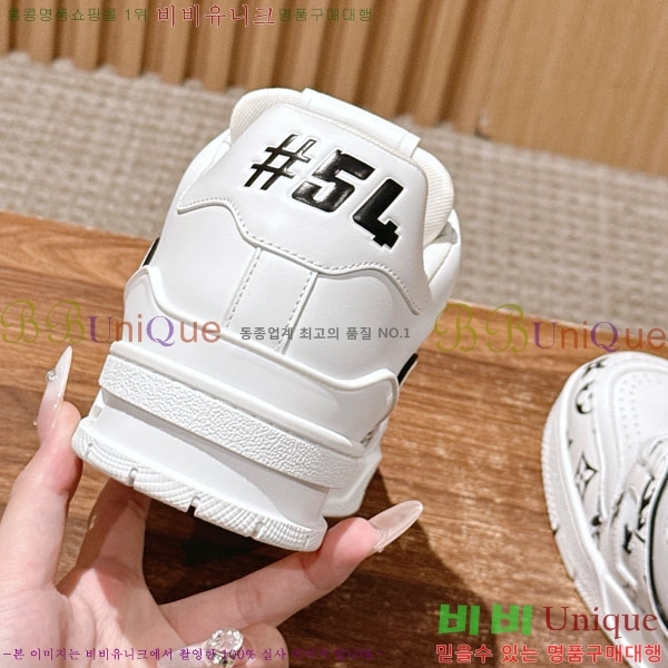 �������� ����*�� ����Ŀ�� LV5116602-7