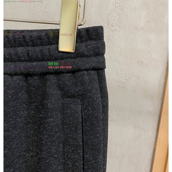 ���� ���ڷ� ��ġ�ڸ� ���� BC437258-2