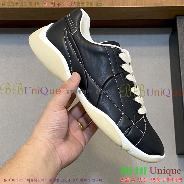 ���� ����� ����Ŀ�� P5590466-1