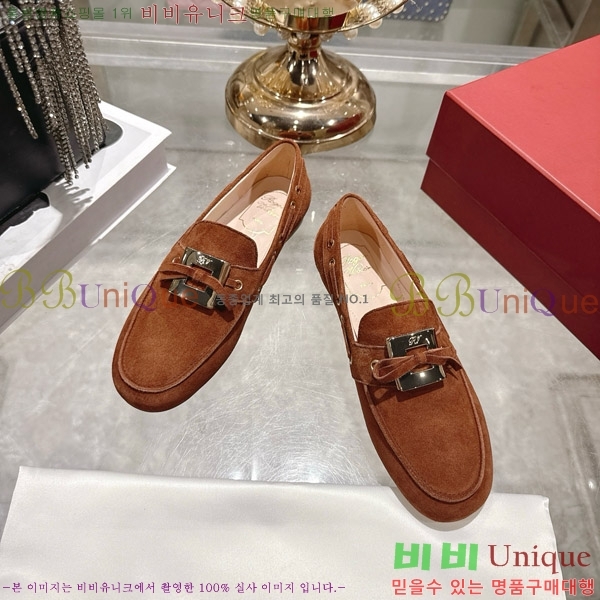 ������� ���� 32RV725802-3