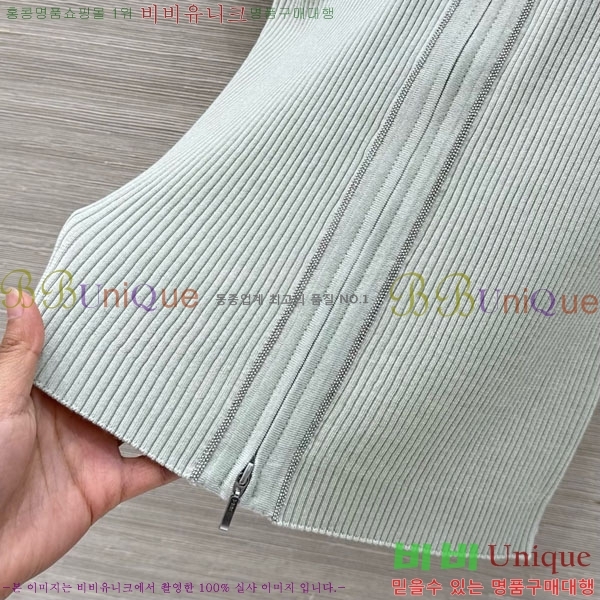 ���� ���ڷ� ��ġ�ڸ� ī�� ����Ƽ BC3456033-4