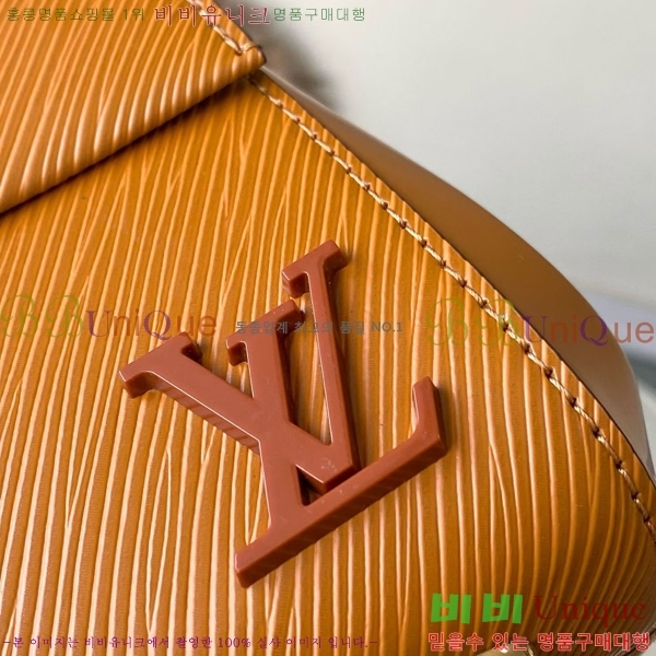 #���̺��� Ŭ��� �̴� M25881-1001