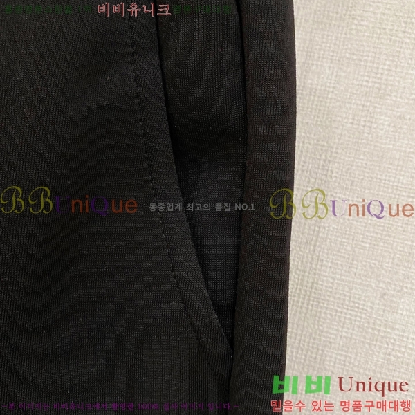 ���� ũ������ �ݹ��� CH4183815-4