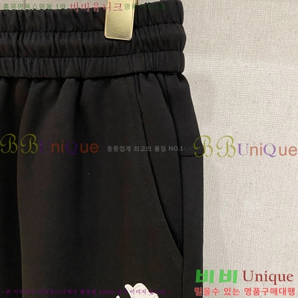 ���� ũ������ �ݹ��� CH4183815-5