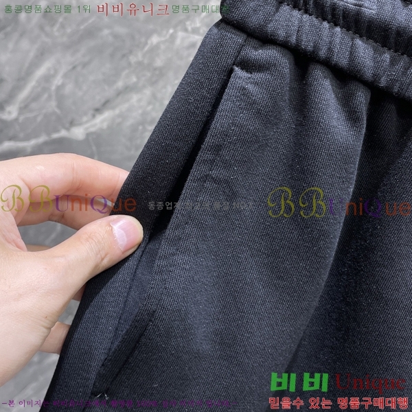 ���� ũ������ �ݹ��� CH4183816-4