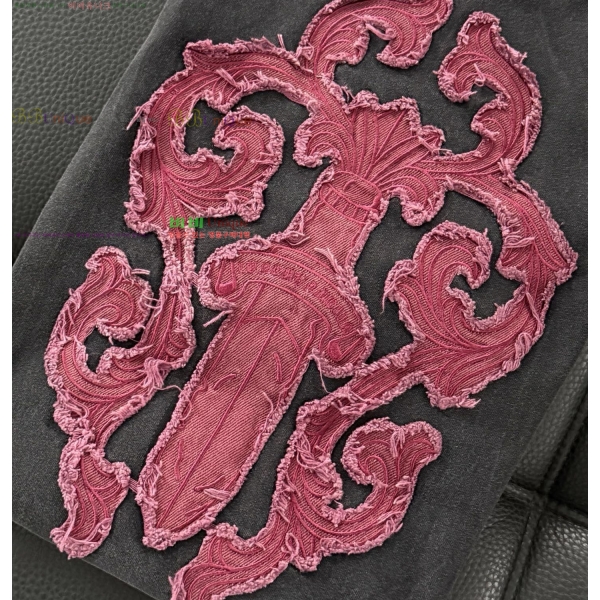 ���� ũ������ ���� Ƽ���� CH127696-2