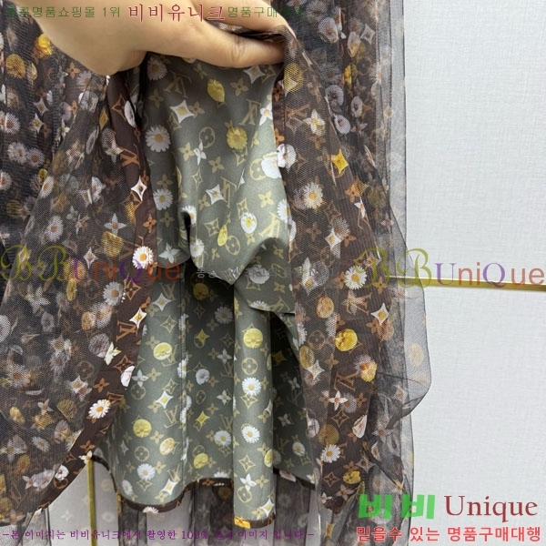 ���� ���̺��� ��ĿƮ LV632340-1